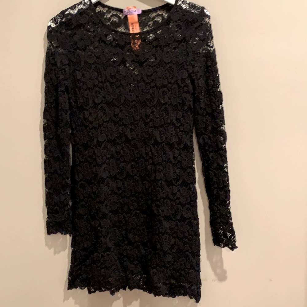 Beautiful Black Nightcap Clothing Dress